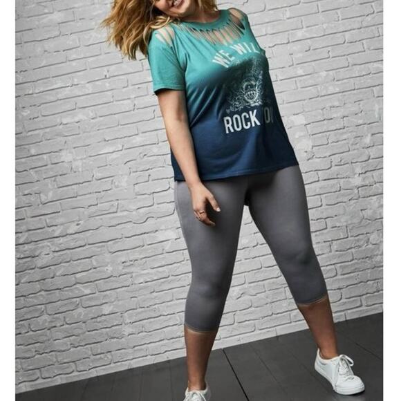 TORRID Queen Teal Dip-Dye Slashed Relaxed Fit Top Sz 2 - Picture 3 of 10